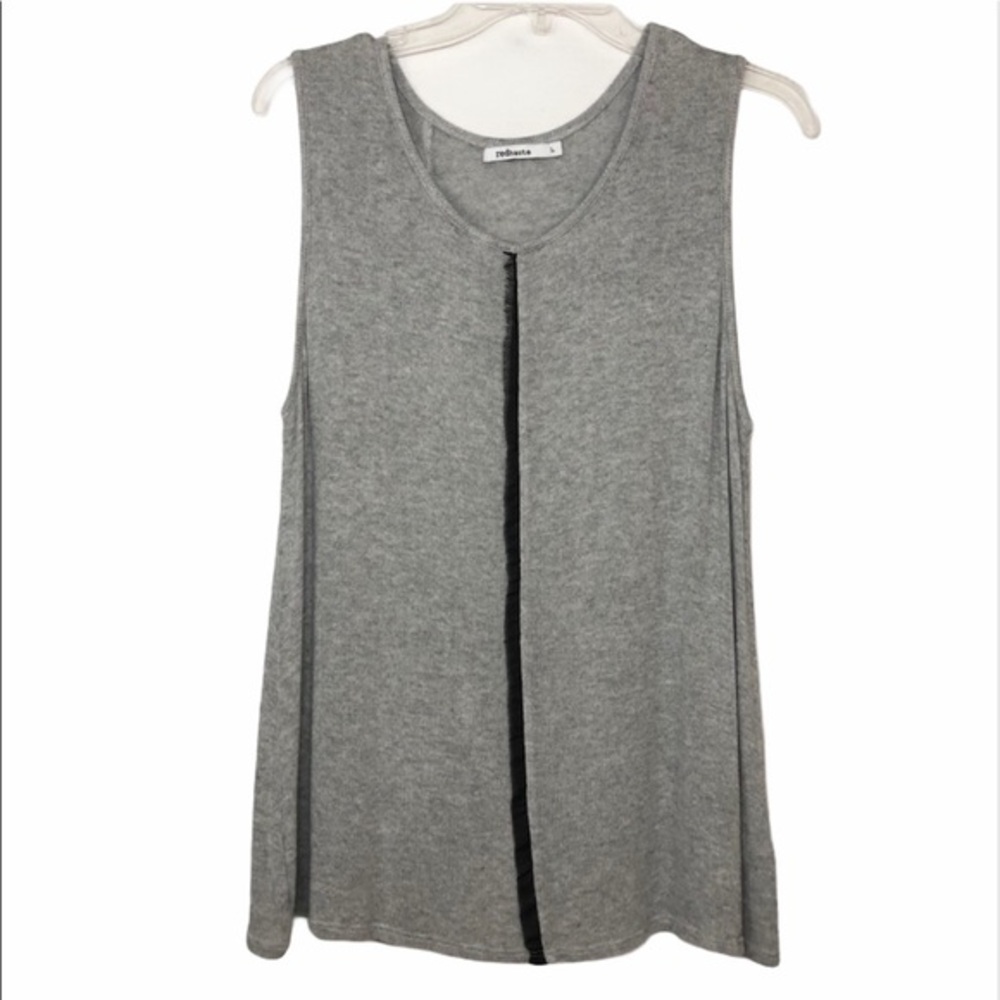 Red haute NWOT Women’s Knit Top L